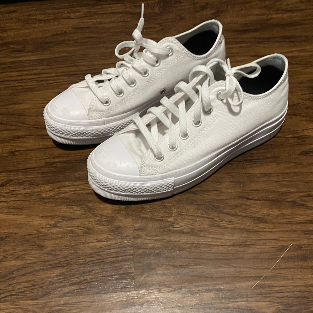 Converse Classic White Sneakers. Double Platform